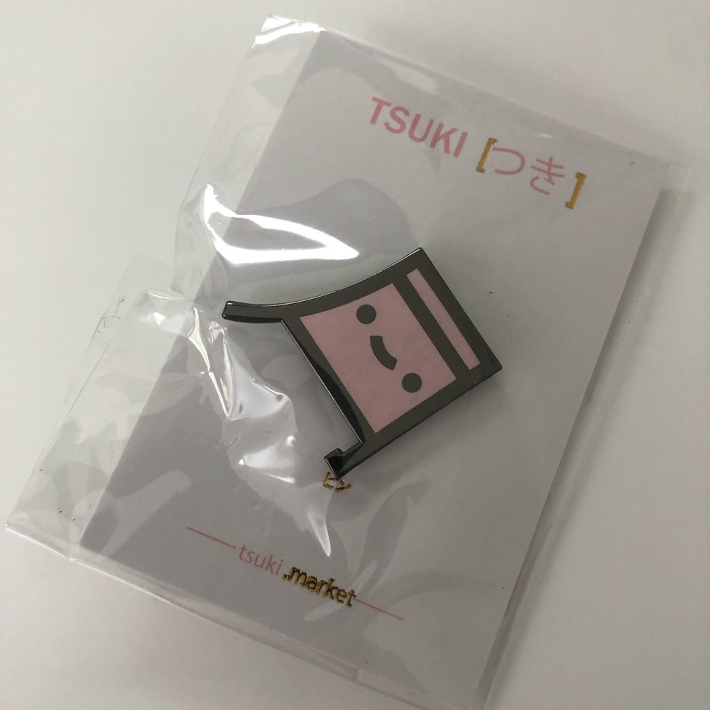 Tsuki Kanji Pink Enamel Pin - New!